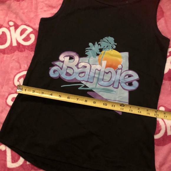 Barbie graphic tee - Picture 4 of 9